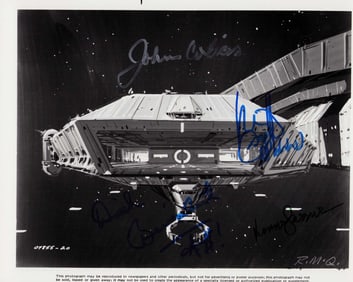 Battlestar Galactica cast signed photo