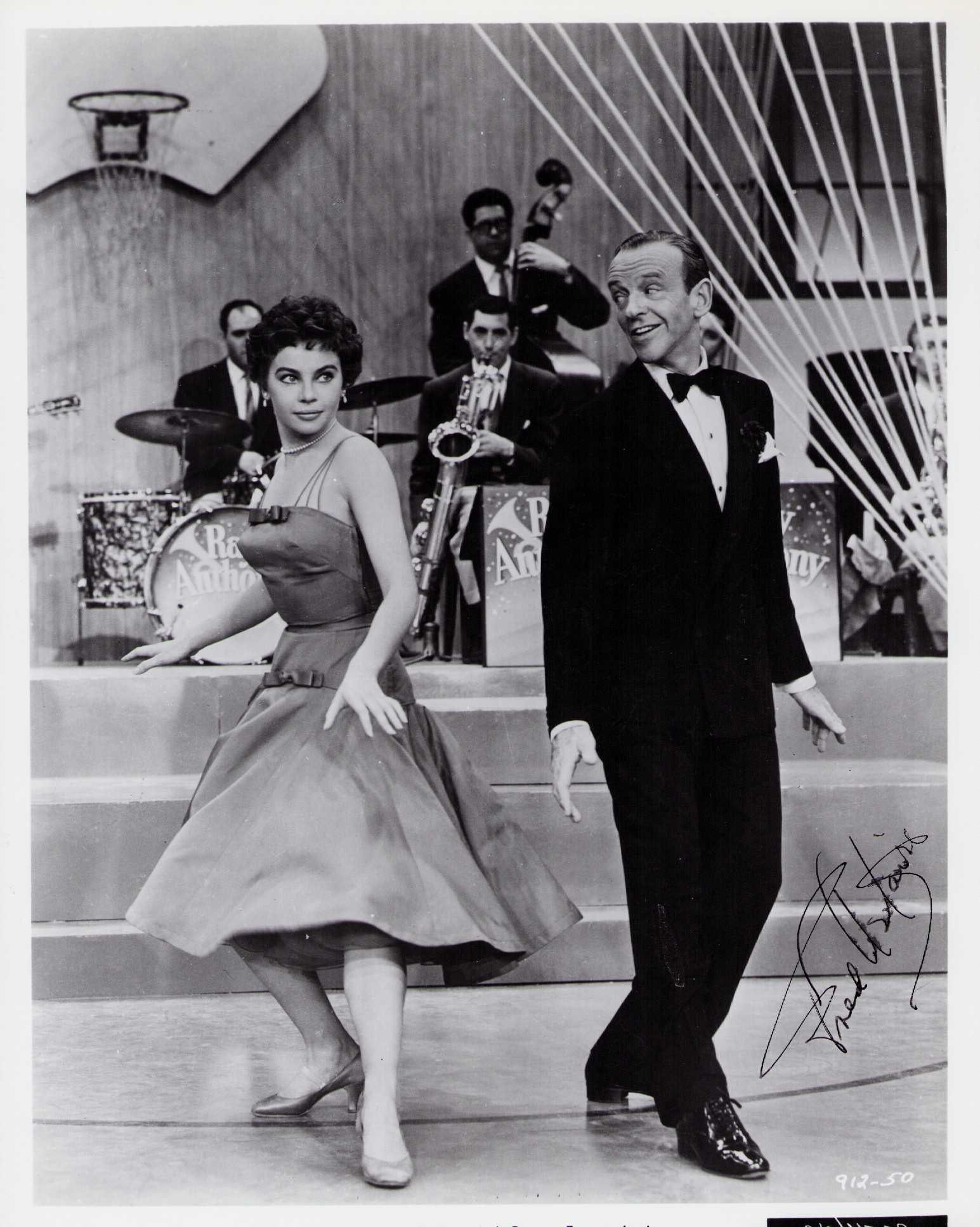 Fred Astaire signed photo (1 of 1)