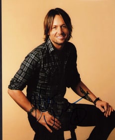 Keith Urban signed photograph