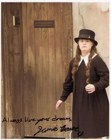 Jamie Brewer signed photograph