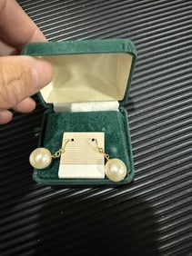 Pretty Woman earrings worn by Julia Roberts screen matched