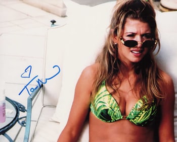 Tara Reid signed Big Lebowski photograph