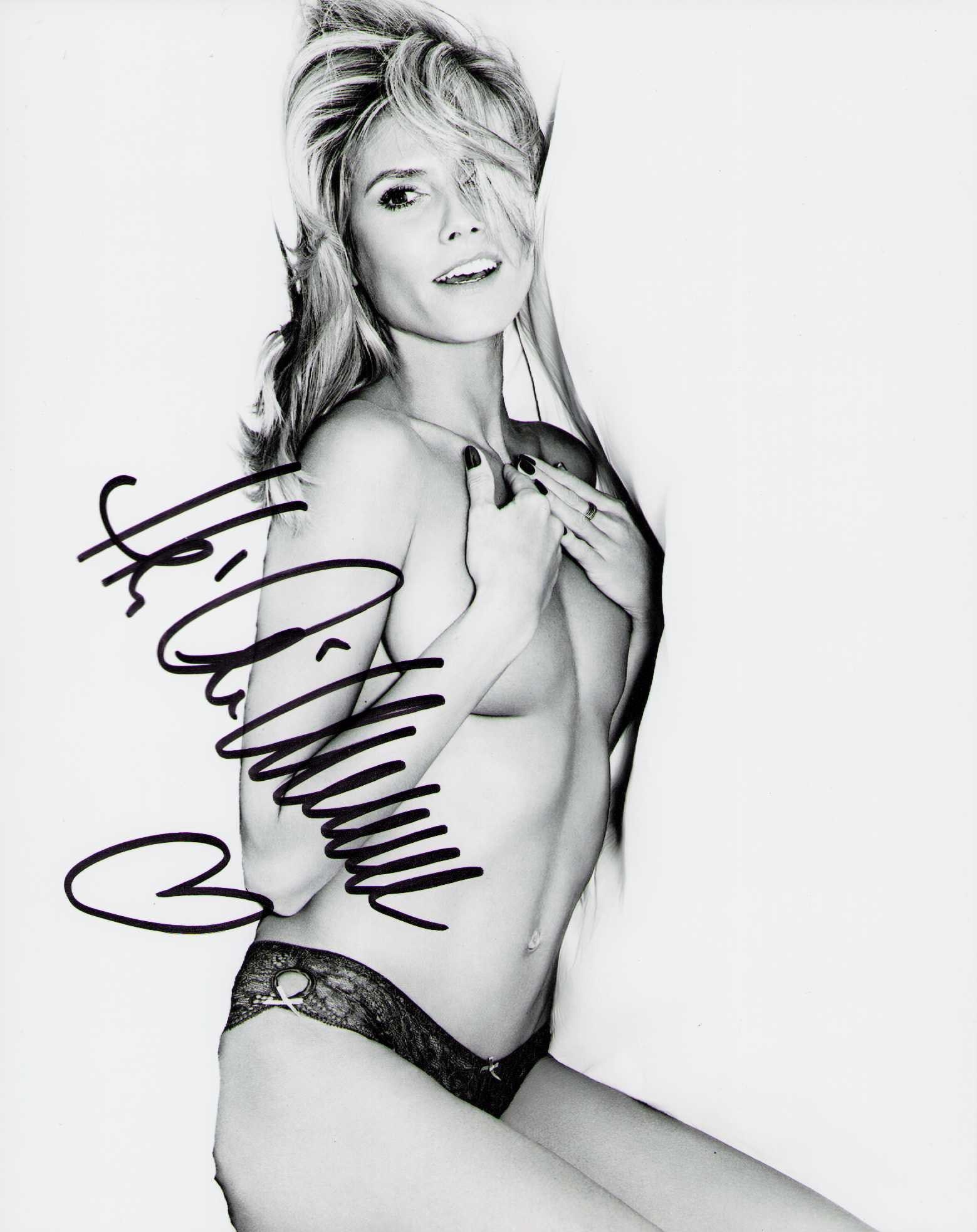 Heidi Klum signed photograph sexy (1 of 1)