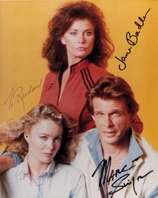 V cast signed photograph