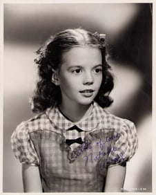 Natalie Wood YOUNG rare signed photograph