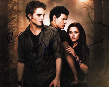 Twilight cast signed photograph