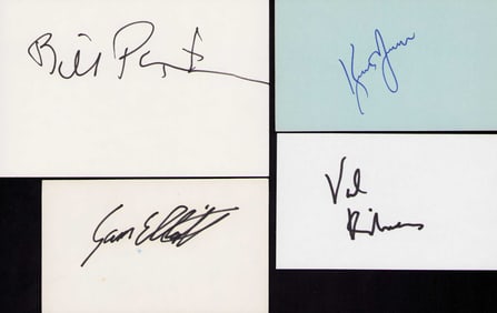 Tombstone cast set of signatures