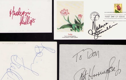 One Day at a Time cast set of signatures