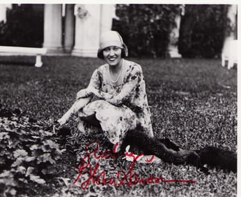 Gloria Stanwyck signed photograph