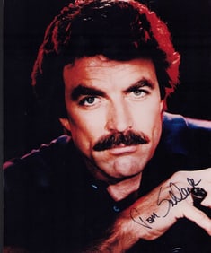 Tom Selleck signed photo