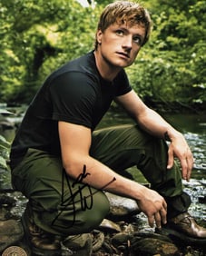 Josh Hutcherson signed photograph