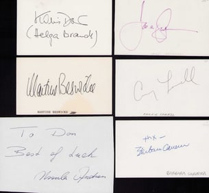 James Bond Beautys signature Lot