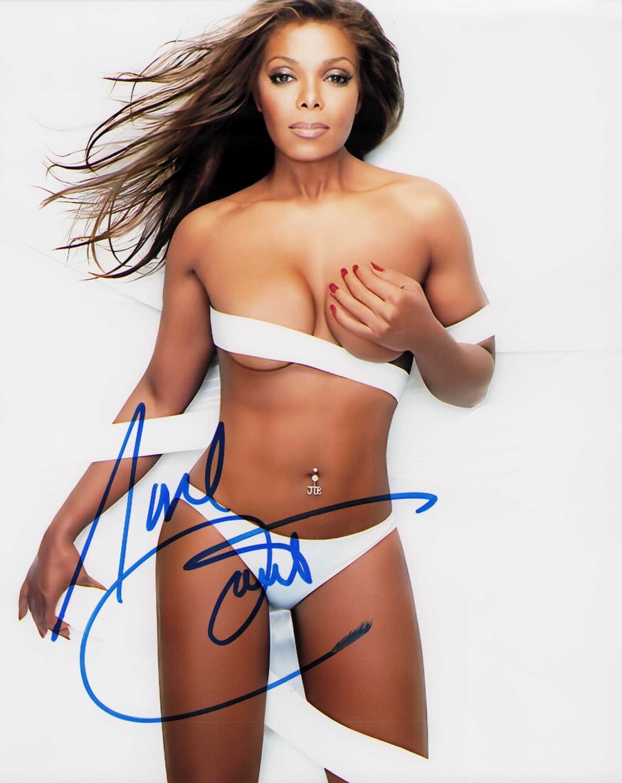 Janet Jackson signed photo (1 of 1)