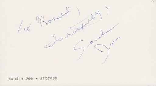 Sandra Dee signature