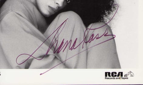 Diana Ross signature