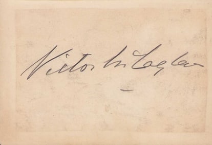 Victor McLaglen signature