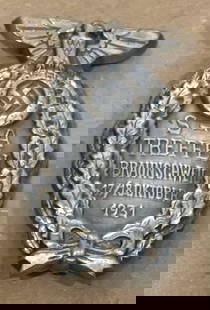 German Nazi pin: Treffen Braunschweig Honor Badge
