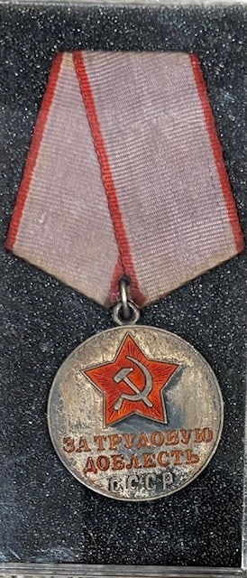 USSR medal for Labor: A WWIK Russian Medal and ribbon for citizens of the USSR for labor creative work distinguished work in the war