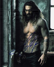 Jason Momoa Aquaman signed photograph