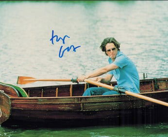 Hugh Grant signed photograph