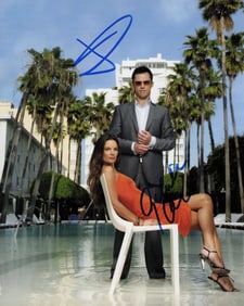 Burn Notice cast signed photograph
