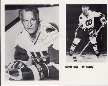 Gordie Howe signed photograph
