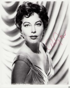 Ava Gardner signed photograph