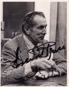 Vincent Price signed photograph