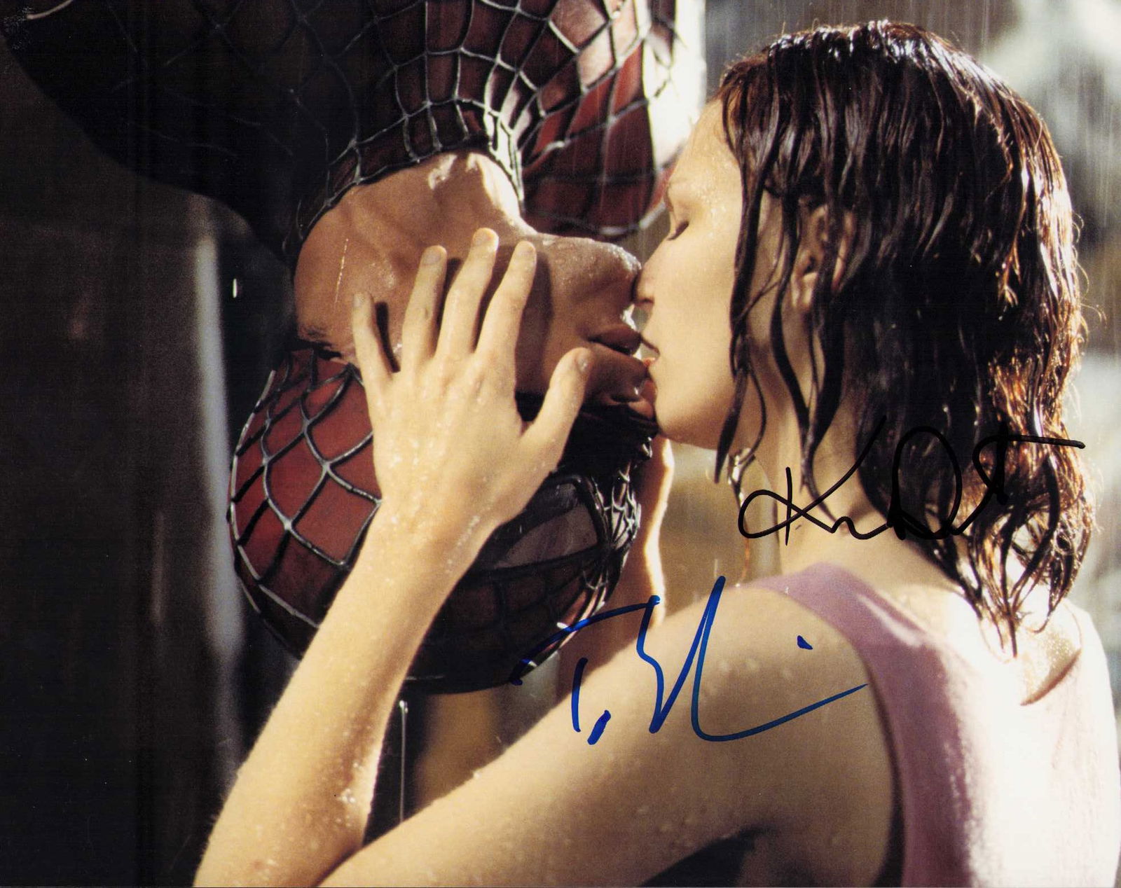 Spiderman cast signed photograph (1 of 1)