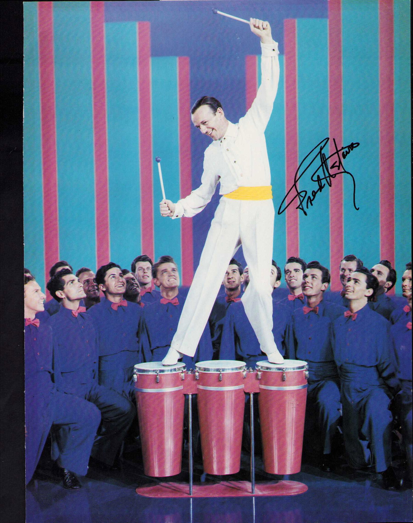 Fred Astaire signed photograph (1 of 1)