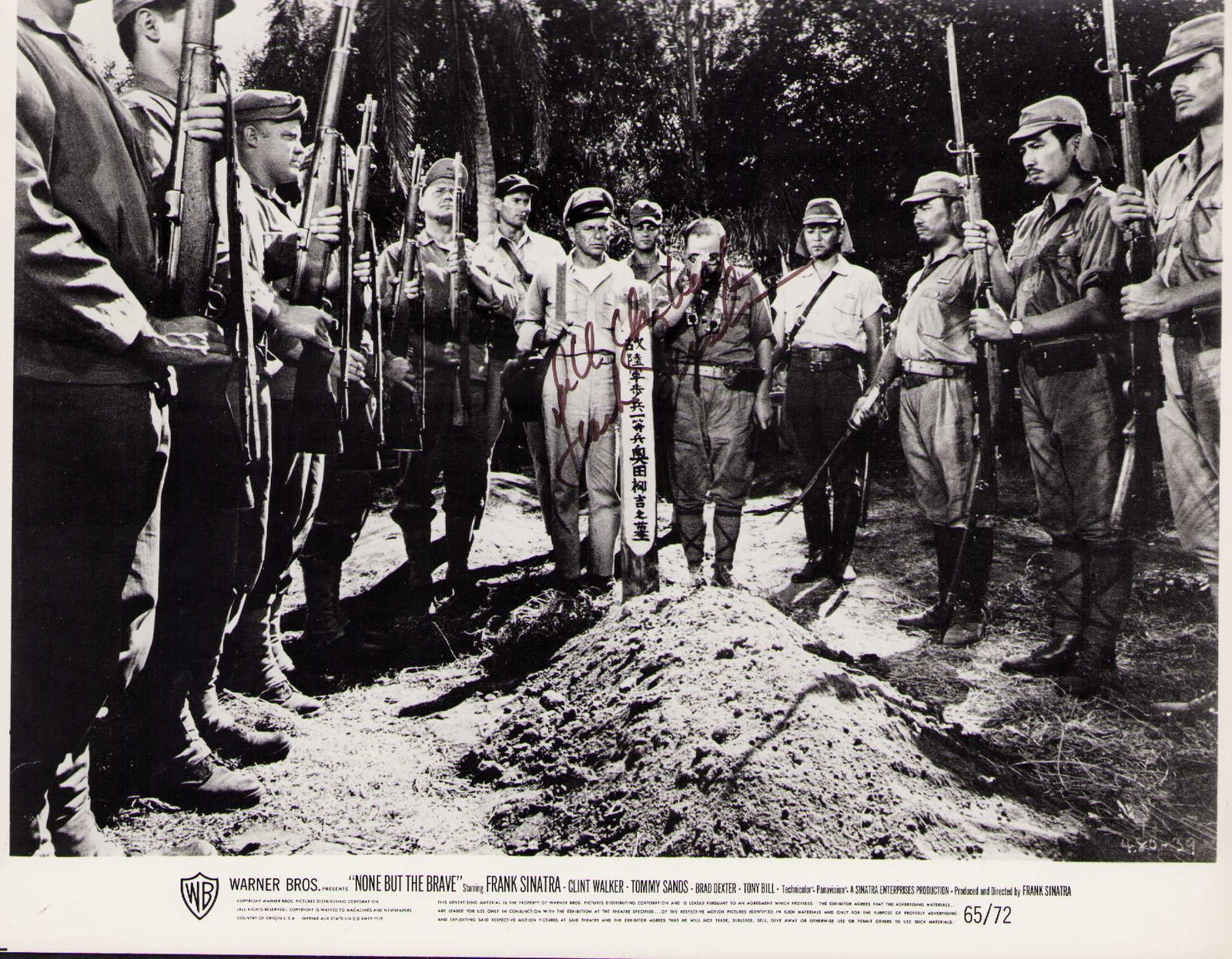 Frank Sinatra vintage signed photograph (1 of 1)