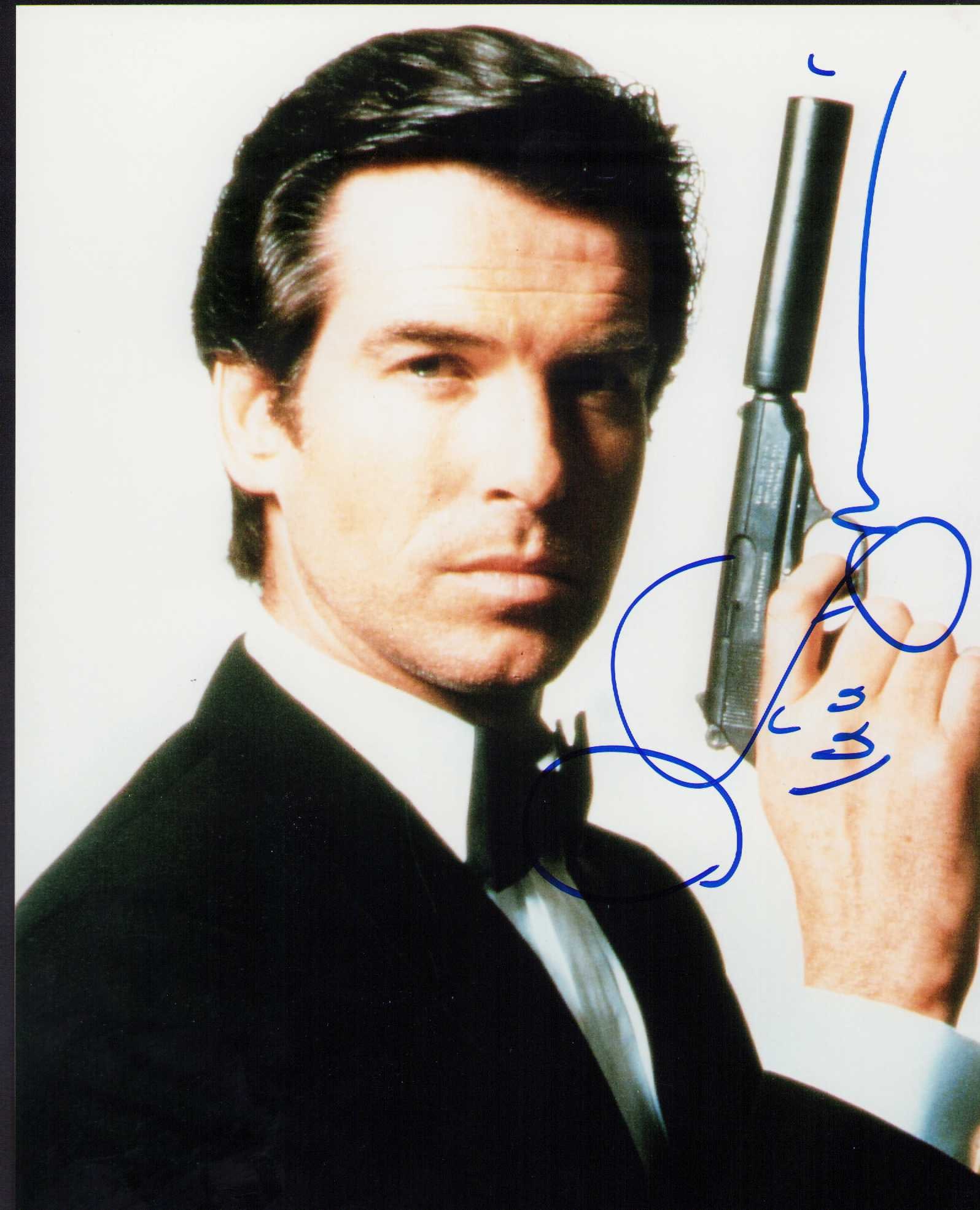 Pierce Brosnan James Bond signed photograph (1 of 1)