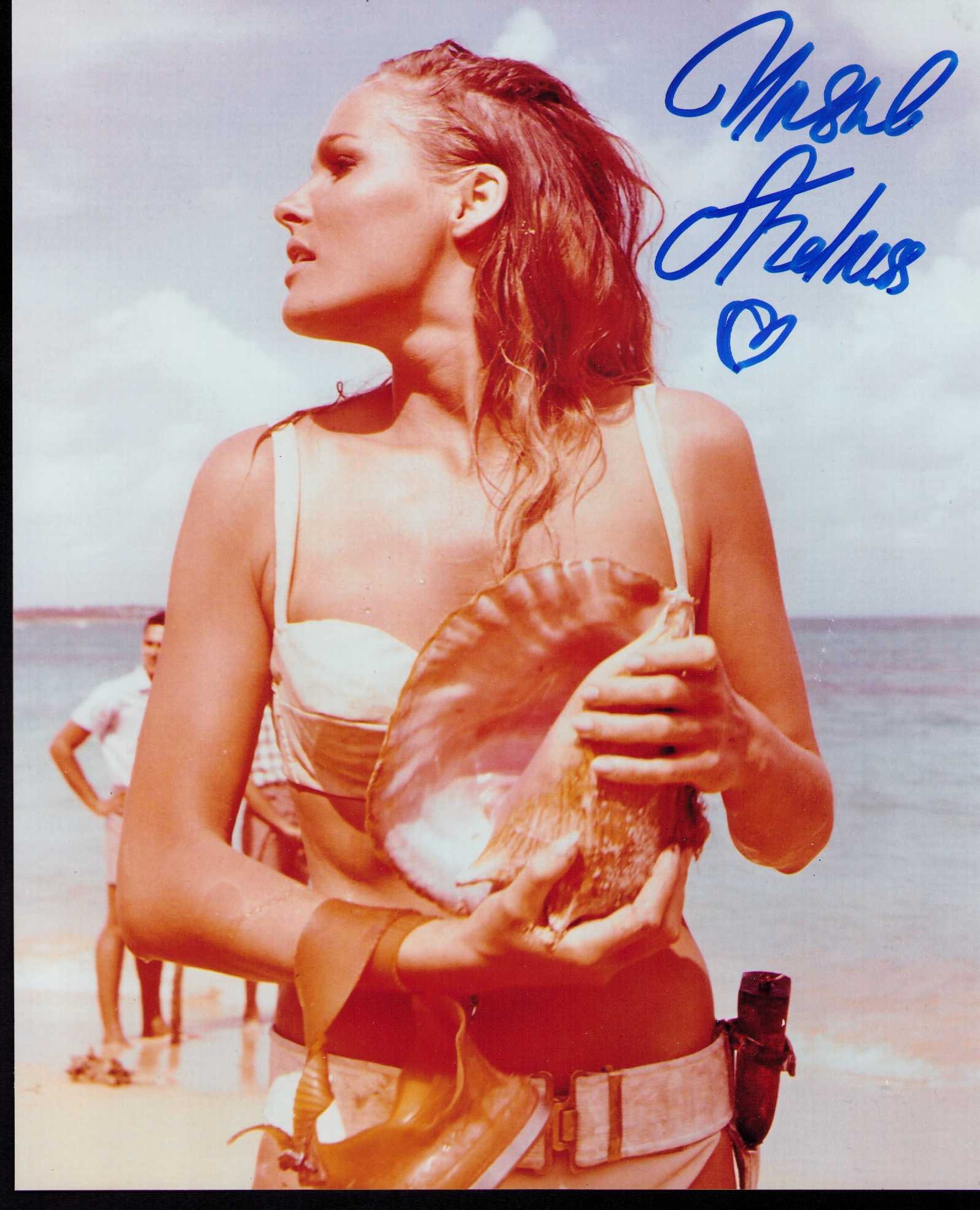 Ursula Andress DR NO signed photograph (1 of 1)