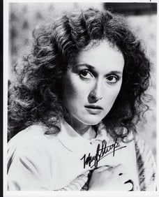 Meryl Streep signed photograph