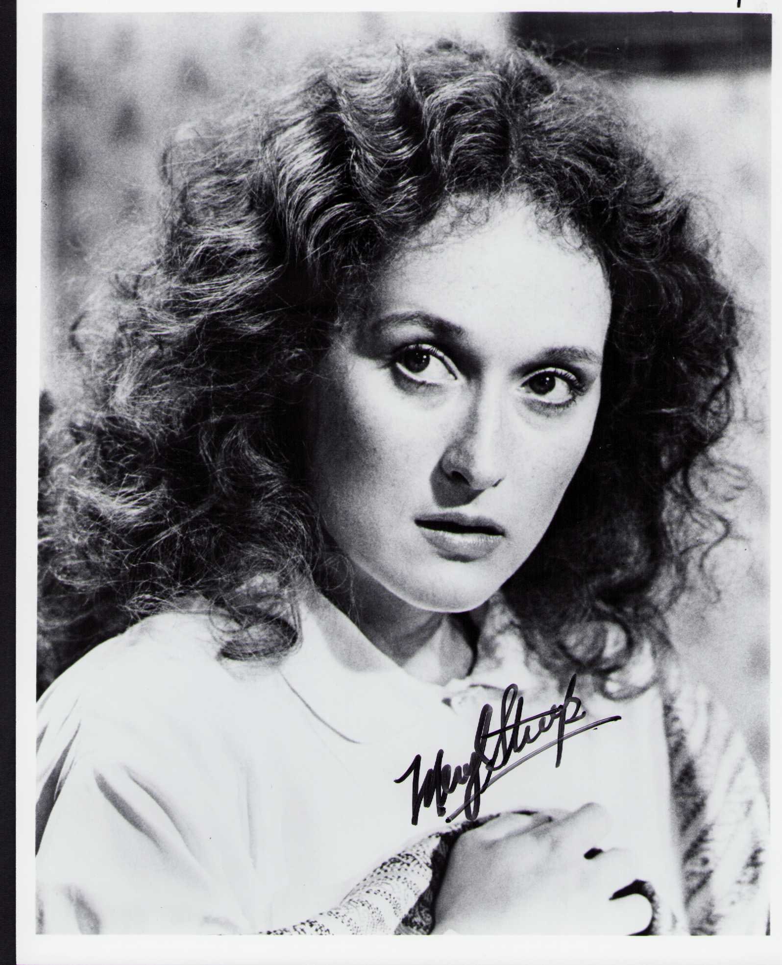 Meryl Streep signed photograph (1 of 1)