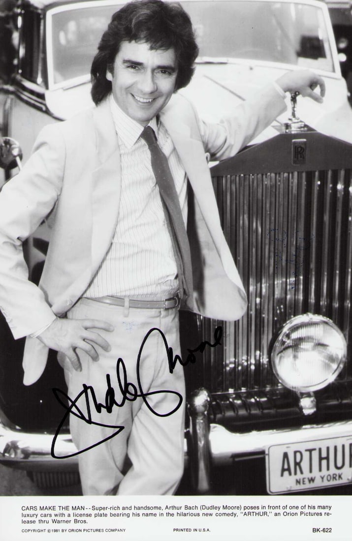 Dudley Moore Arthur signed photograph (1 of 1)