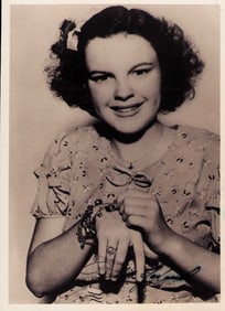 Judy Garland YOUNG signed photograph