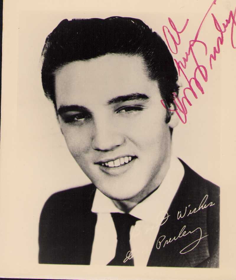 Elvis Presley signed photograph (1 of 1)