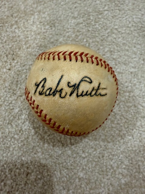 Babe Ruth signed baseball JSA LOA (1 of 2)