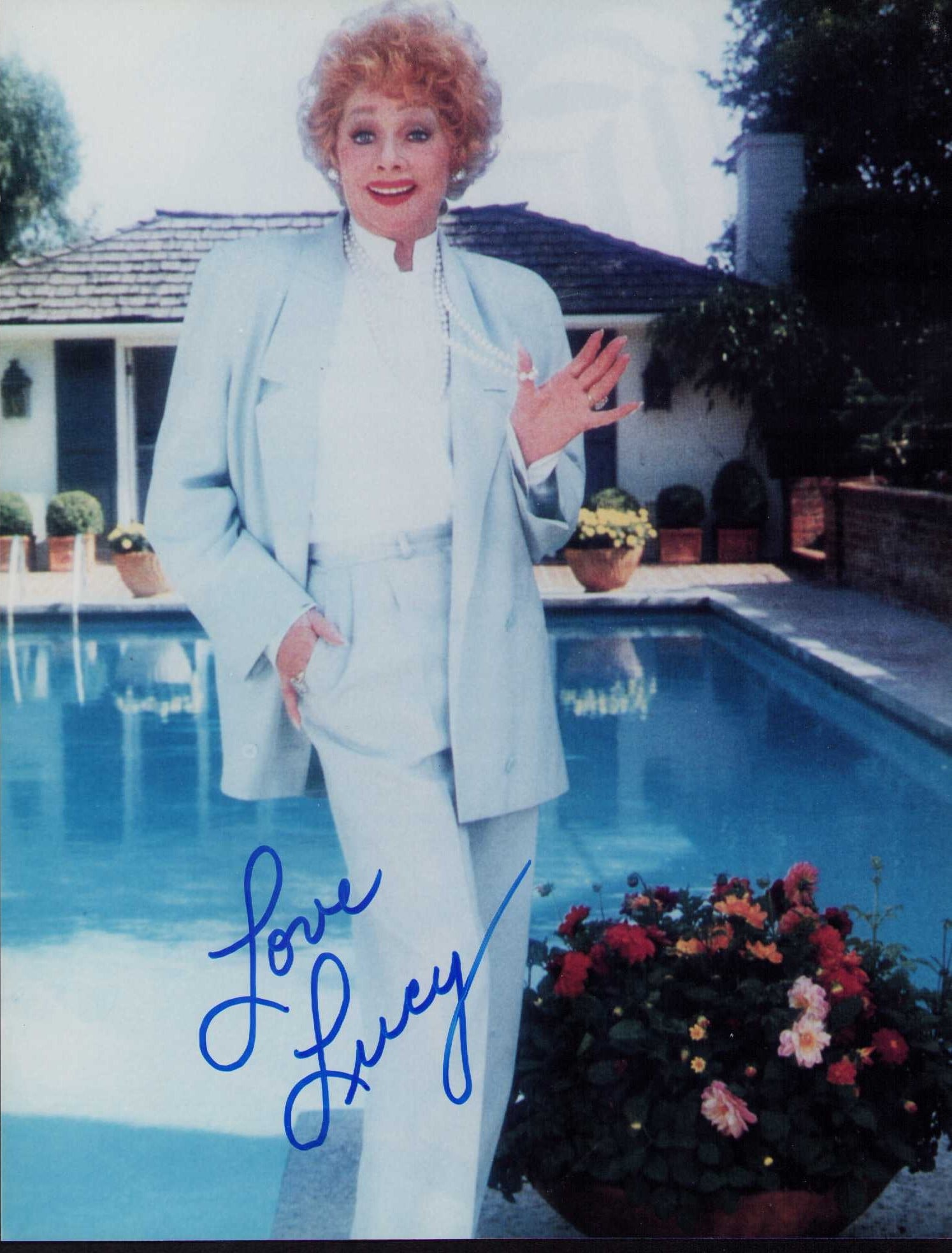 Lucille Ball signed photograph (1 of 1)