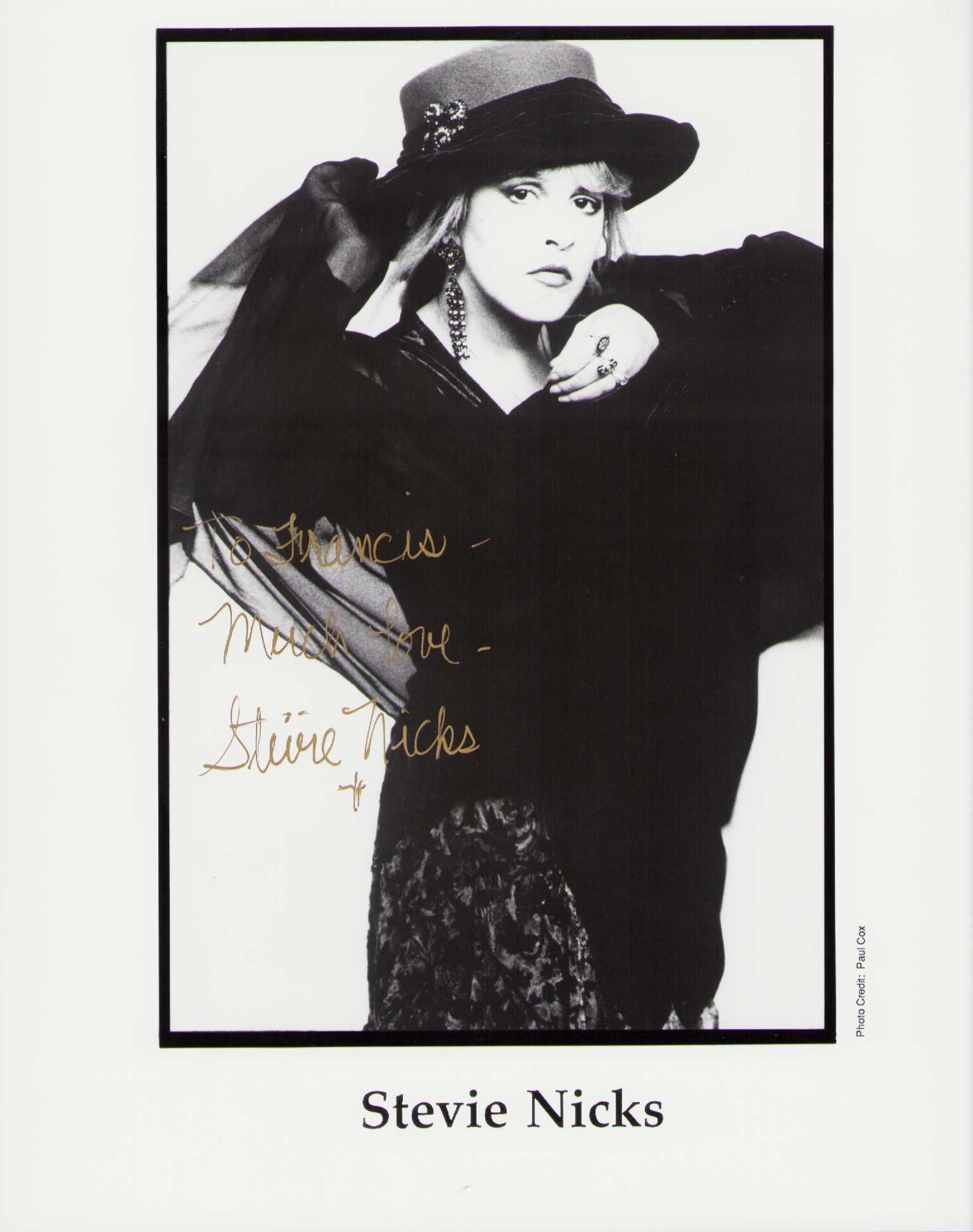 Stevie Nicks signed photograph (1 of 1)
