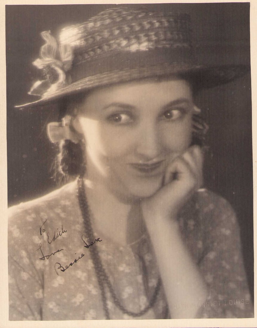Bessie Love signed photograph C (1 of 1)