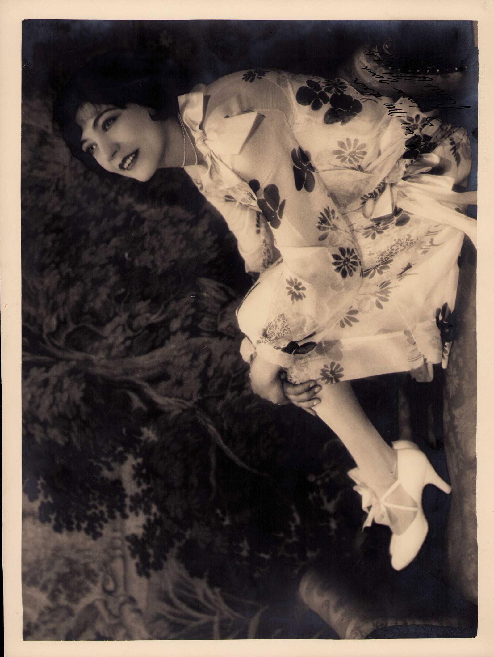 Rene Adoree RARE RARE signed 11x14 photograph: Ruth Harriett Louise back stamped for MGM 11x14 incredible photo also embossed on front she died YOUNG in 1935 at age 33 but was a very succesful MGM star for over 40 pictures she starred opp John Gil