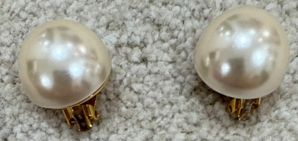 I Love Lucy Lucille Ball worn earrings