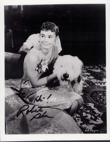Roberta Shore signed photograph