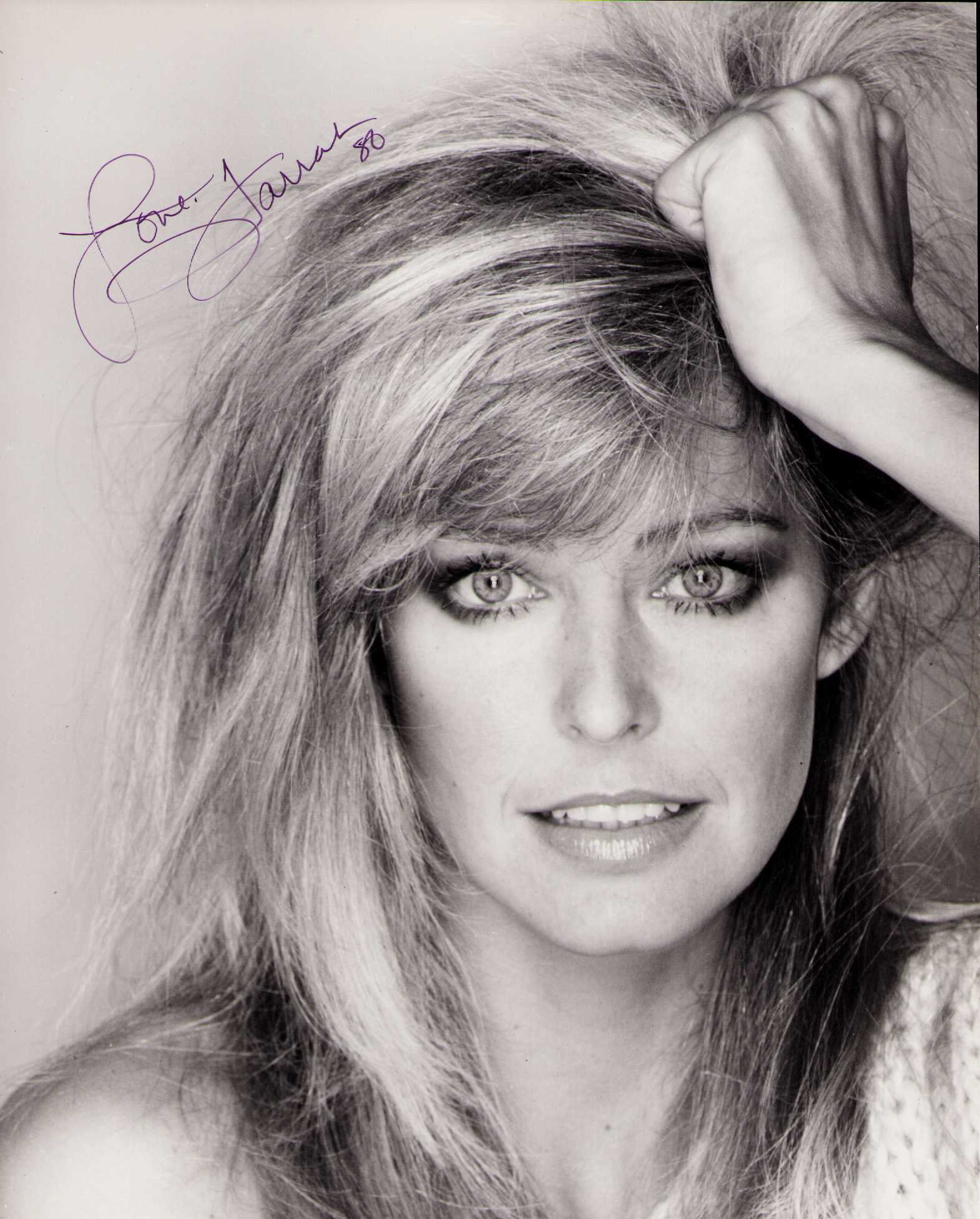 Farrah Fawcett sexy vintage signed photograph (1 of 1)