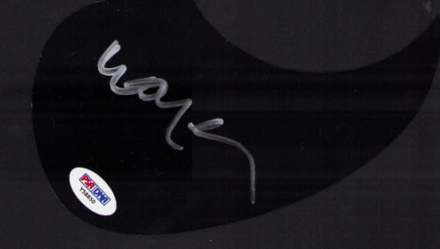 Willie Nelson signed guitar pickguard PSA