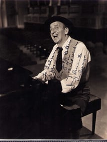 Jimmy Durante fabulous vintage signed photograph