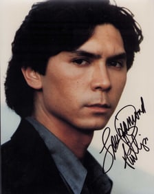 Lou Diamond Phillips signed photograph