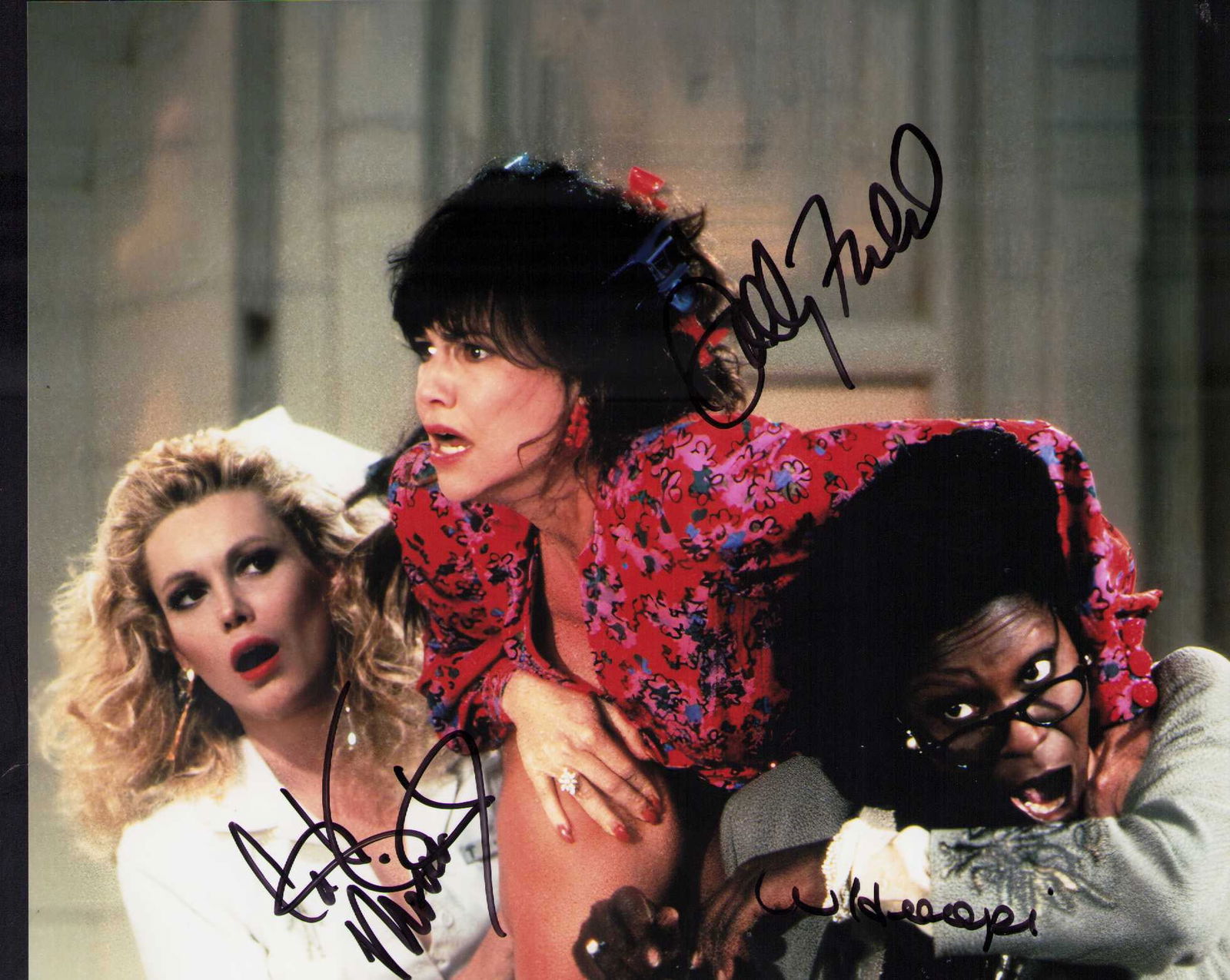 Soapdish cast signed photograph (1 of 1)
